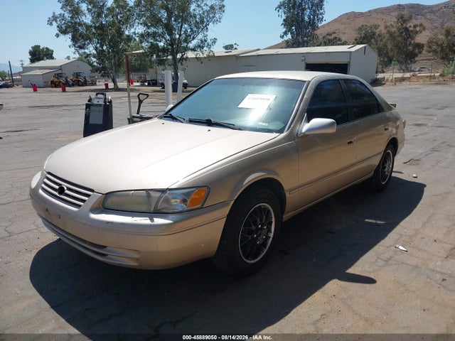 1997 Toyota CAMRY LE — фото 2