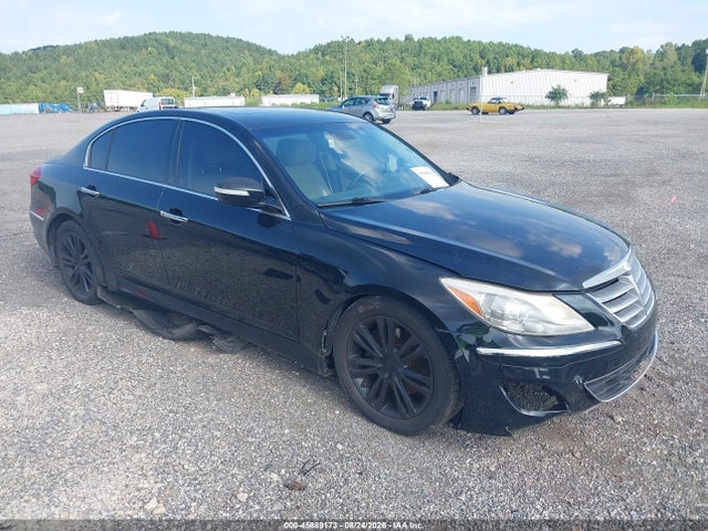 2013 HYUNDAI GENESIS 3.8