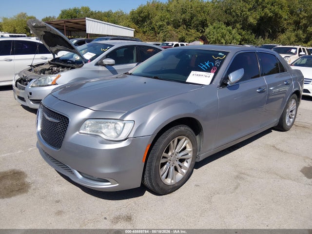 صورة 2 لـ 2016 Chrysler 300C