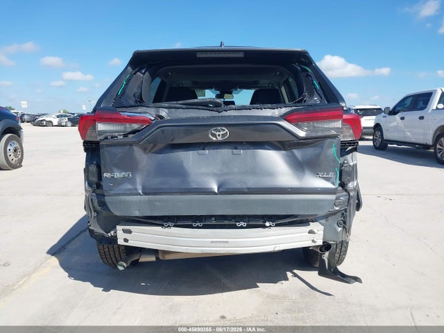 2019 TOYOTA RAV4 XLE PREMIUM 17
