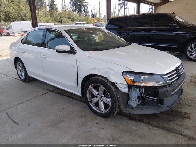 2014 VOLKSWAGEN PASSAT 1.8T WOLFSBURG EDITION