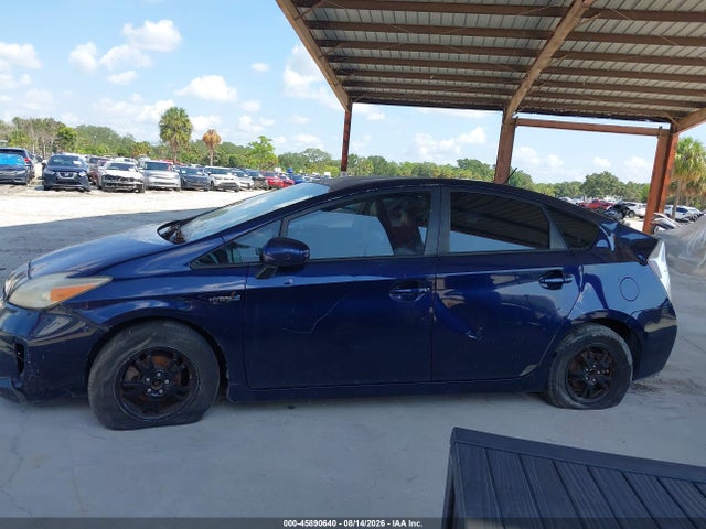2014 Toyota PRIUS FOUR 照片 14