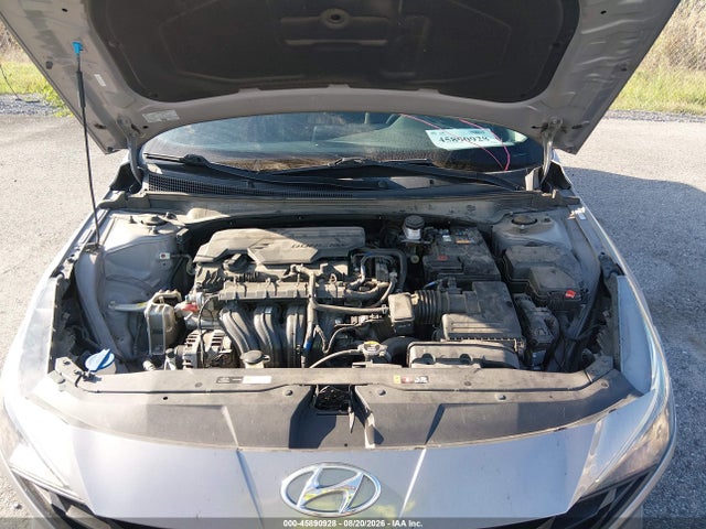 2023 HYUNDAI ELANTRA SE 10