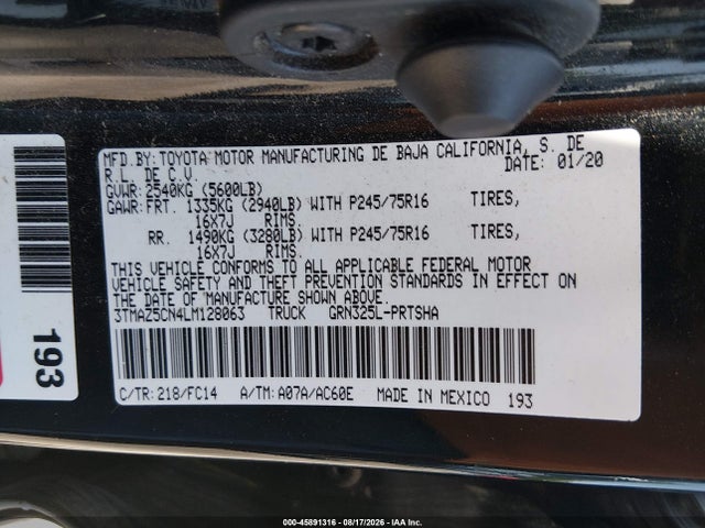 2020 TOYOTA TACOMA SR5 V6 9