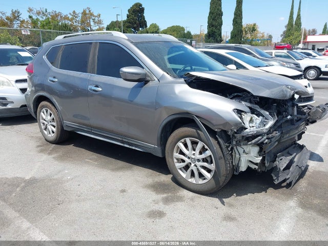 2017 NISSAN ROGUE SV