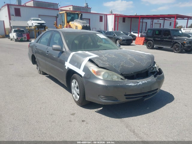 2004 TOYOTA CAMRY LE