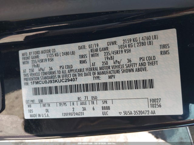 2019 FORD ESCAPE TITANIUM 9