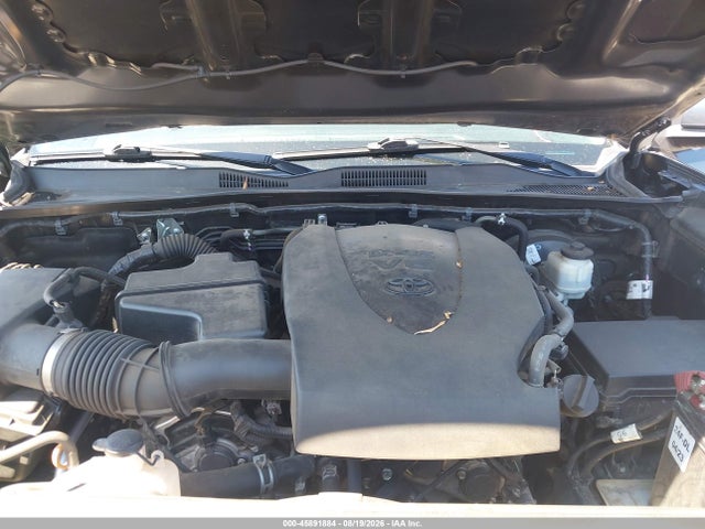2019 TOYOTA TACOMA SR5 V6 10