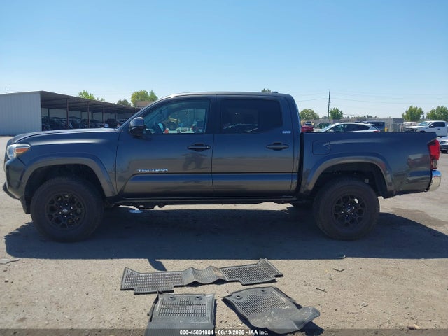 2019 TOYOTA TACOMA SR5 V6 15