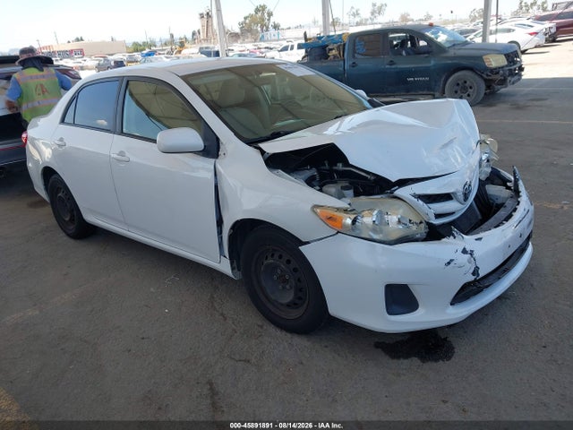 2011 TOYOTA COROLLA LE