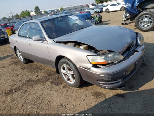 1995 LEXUS ES 300