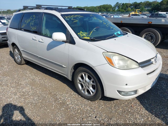 2004 TOYOTA SIENNA XLE LIMITED