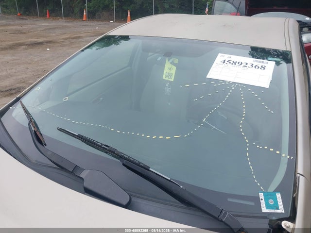 2010 Toyota PRIUS II 照片 16