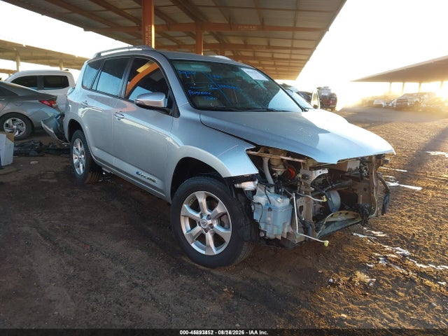 2013 TOYOTA RAV4 