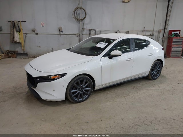 2021 Mazda MAZDA3 SELECT 照片 2