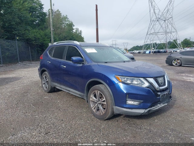 2017 NISSAN ROGUE SL