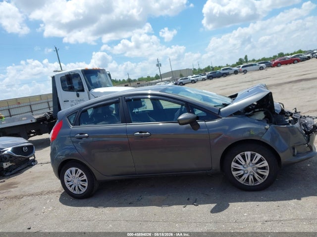 2019 FORD FIESTA SE 12