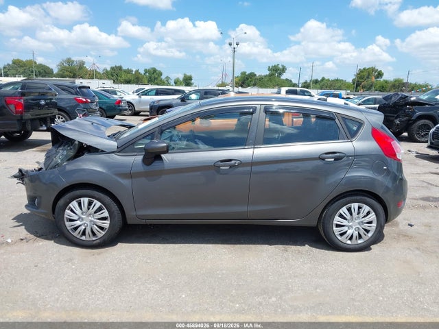 2019 FORD FIESTA SE 13