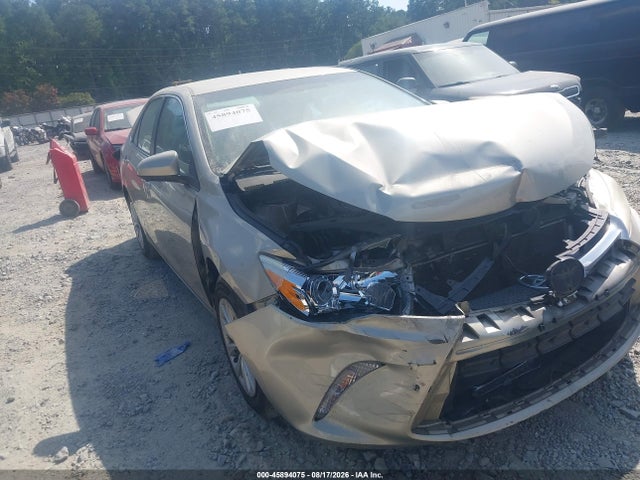 2016 TOYOTA CAMRY LE