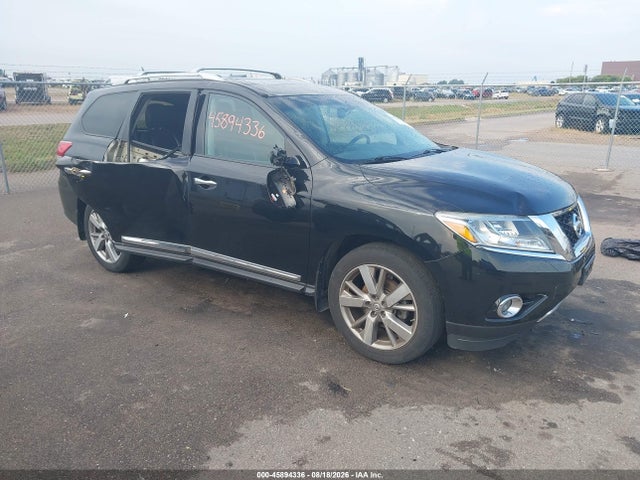 2016 NISSAN PATHFINDE PLATINUM