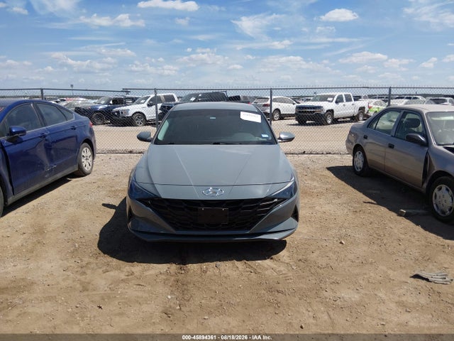 2022 HYUNDAI ELANTRA SEL 12
