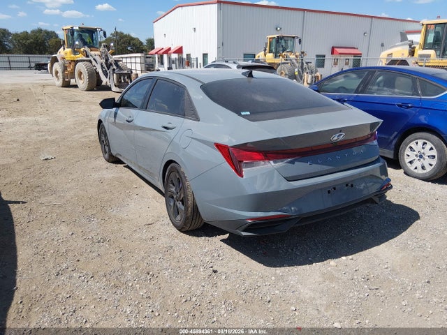 2022 HYUNDAI ELANTRA SEL 3