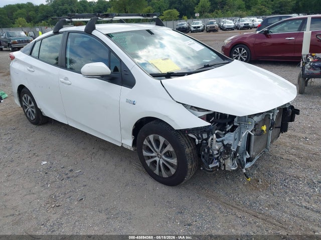 2021 TOYOTA PRIUS LE