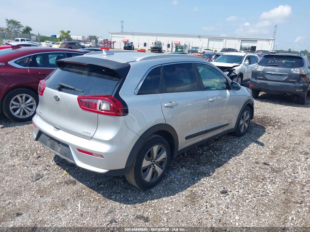 2018 KIA NIRO LX 4