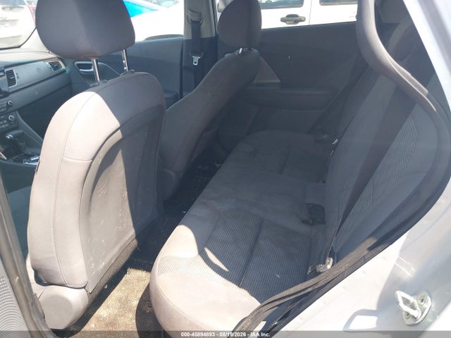 2018 KIA NIRO LX 8