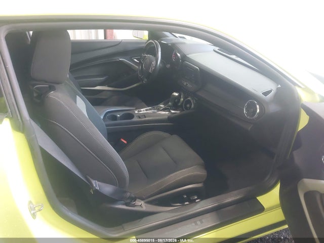 2019 Chevrolet CAMARO 1LT 照片 5