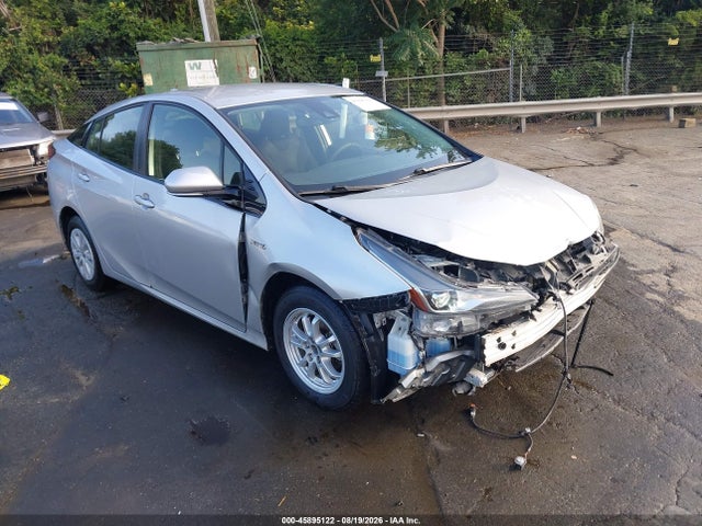 2019 TOYOTA PRIUS LE