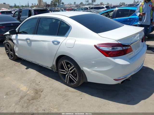 2017 Honda ACCORD SPORT SE photo 3
