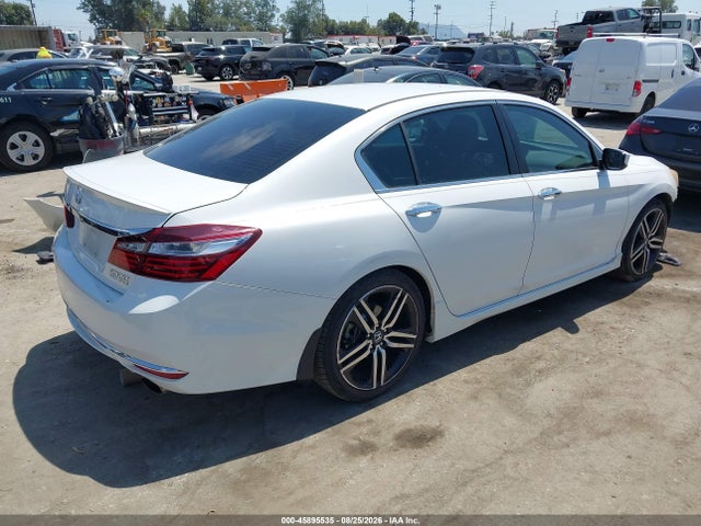 2017 Honda ACCORD SPORT SE photo 4