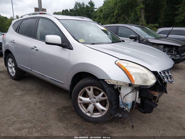 2011 NISSAN ROGUE SV