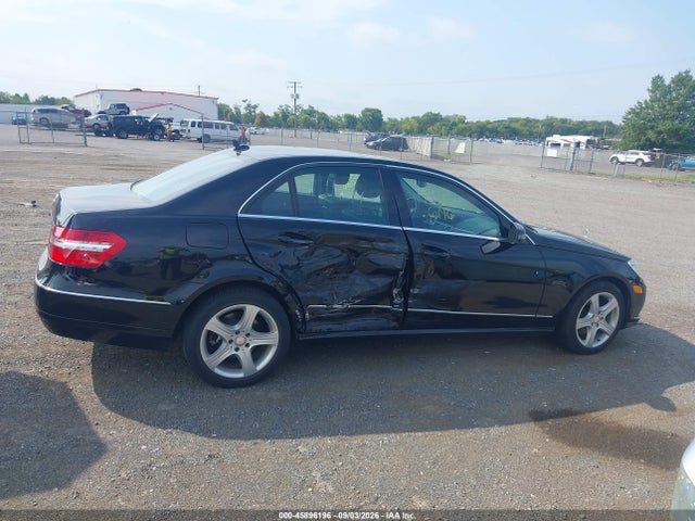 صورة 13 لـ 2011 Mercedes-BENZ E 350 4MATIC