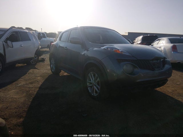 2014 NISSAN JUKE SV