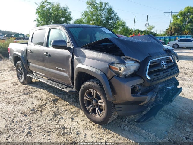 2017 TOYOTA TACOMA SR5 V6