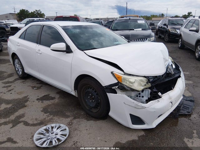 2014 TOYOTA CAMRY LE
