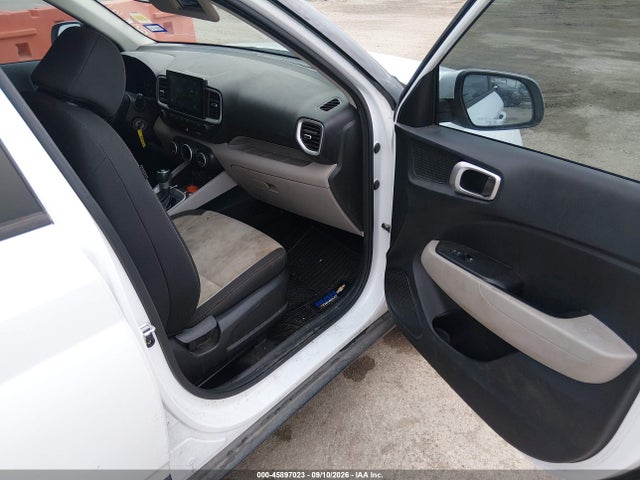 2021 HYUNDAI VENUE SEL 5