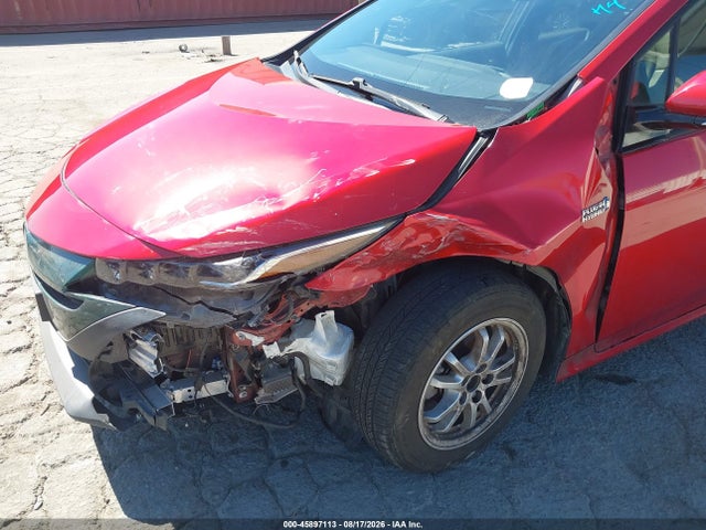 2017 TOYOTA PRIUS PRIME PREMIUM 6
