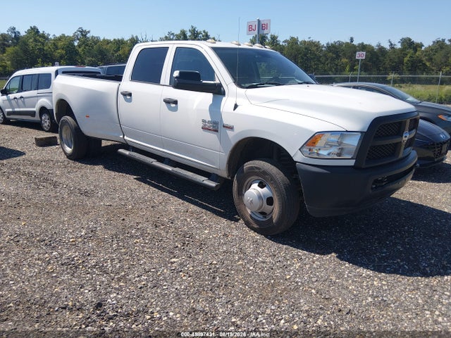 2017 RAM 3500 TRADESMAN 4X4 8' BOX
