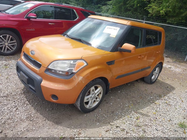 2011 KIA SOUL + 照片 2
