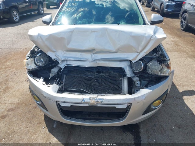 2014 Chevrolet SONIC LTZ AUTO 照片 6