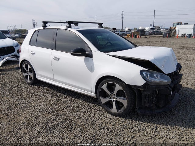 2013 VOLKSWAGEN GOLF 4-DOOR