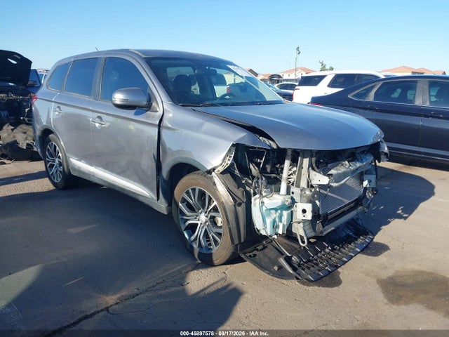 2016 MITSUBISHI OUTLANDER SE