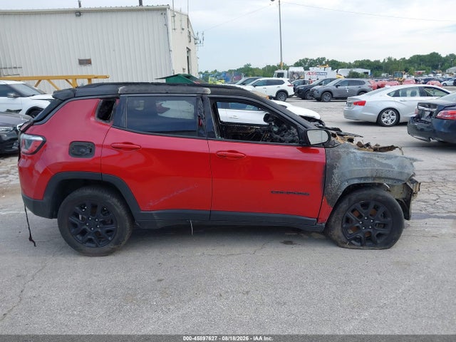 2019 JEEP COMPASS TRAILHAWK 4X4 12