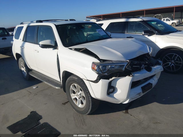 2022 TOYOTA 4RUNNER SR5 PREMIUM