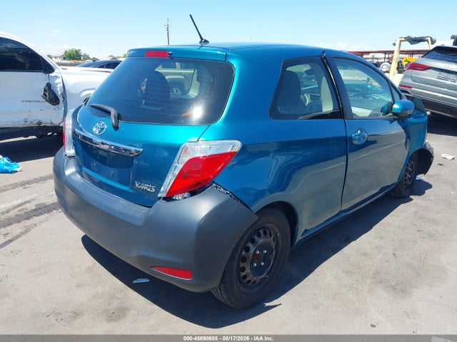2012 Toyota YARIS L 照片 4