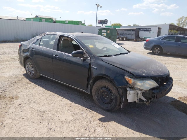 2014 TOYOTA CAMRY LE