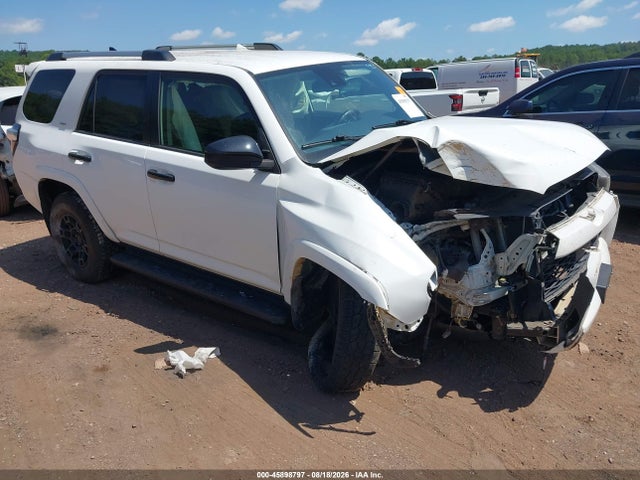 2021 TOYOTA 4RUNNER SR5